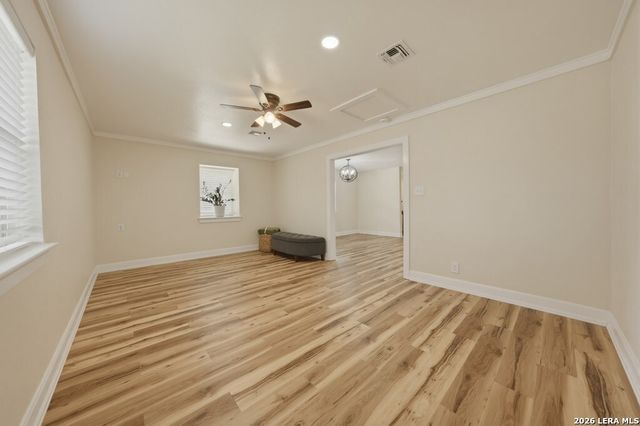 111 Fawn Run, Kerrville, TX 78028