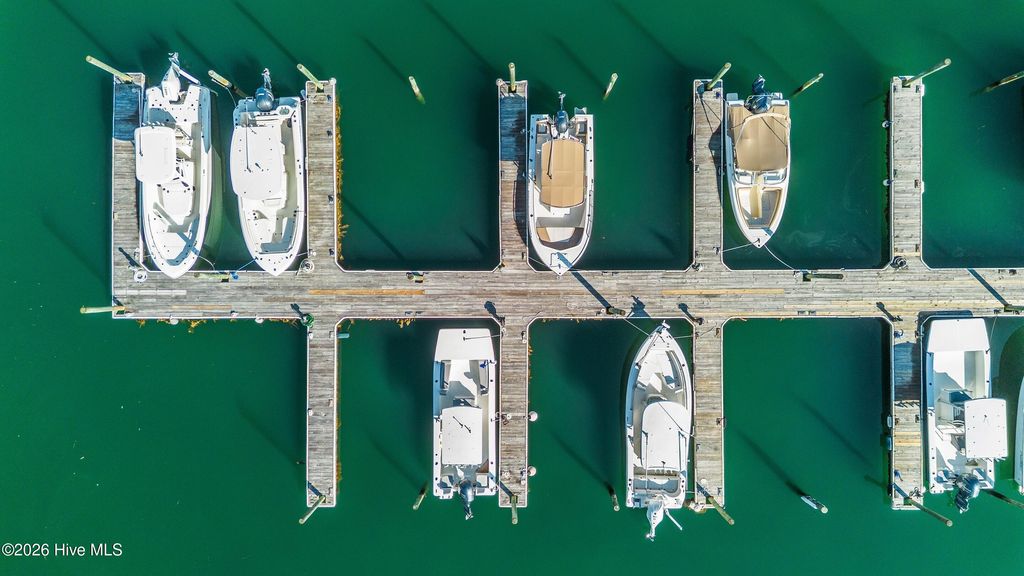 Image 2 of property listing at 124 Lees Cut, Wrightsville Beach, NC 28480