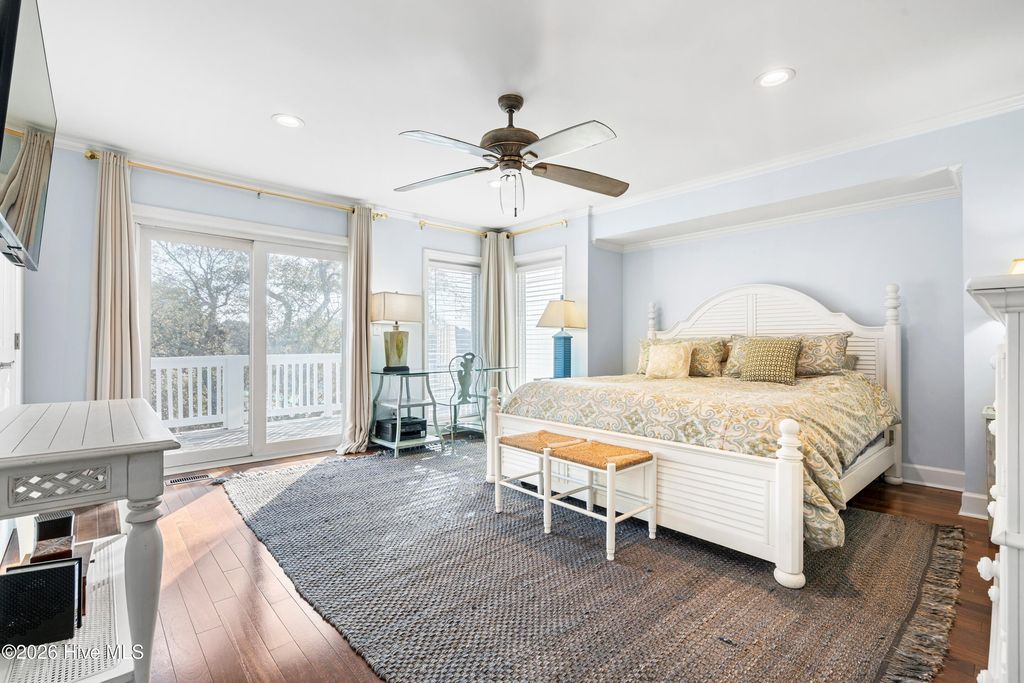 Image 28 of property listing at 124 Lees Cut, Wrightsville Beach, NC 28480