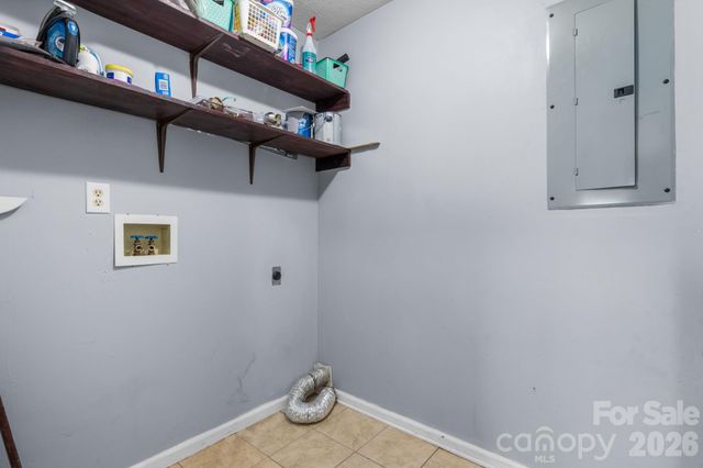 1481 Levi Lane, Lenoir, NC 28645