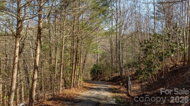 1481 Levi Lane, Lenoir, NC 28645