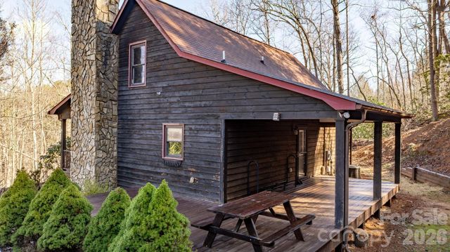 1481 Levi Lane, Lenoir, NC 28645