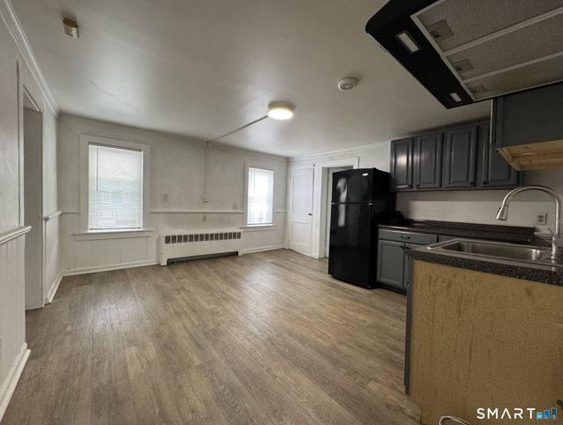 34-36 Cottage Street, Manchester, CT 06040