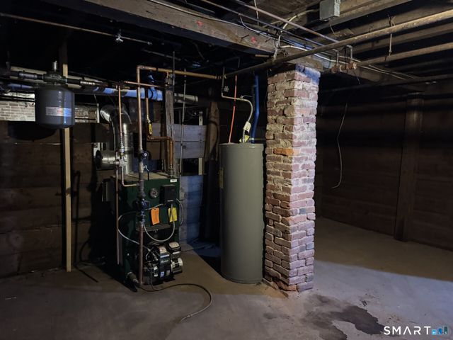 34-36 Cottage Street, Manchester, CT 06040