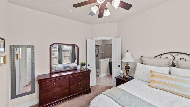 1898 Longmire Road 20, Conroe, TX 77304