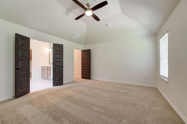 12044 Rockbed Drive, Yukon, OK 73099