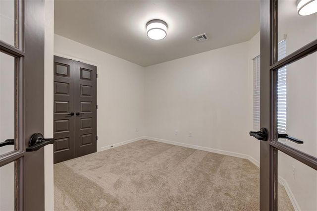 12044 Rockbed Drive, Yukon, OK 73099