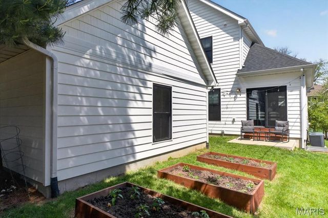 427 Venneman Avenue, Glendale, MO 63122