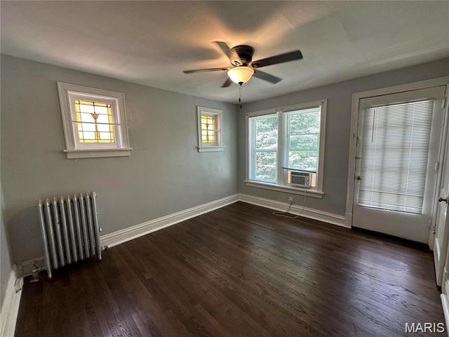 4950 Lindenwood Avenue 1st Floor, St Louis, MO 63109
