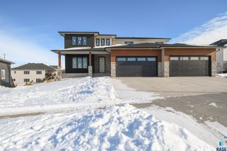 1504 W Bennett Dr Drive, Brandon, SD 57005