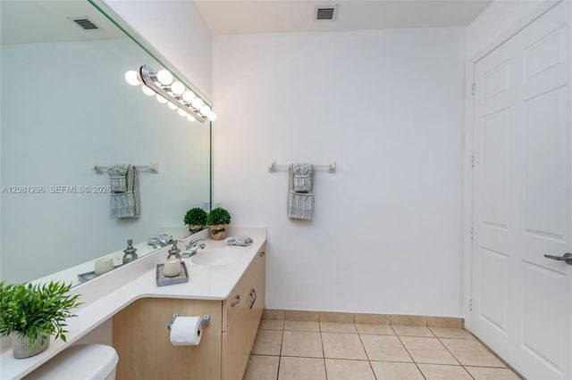 1690 SW 27th Avenue 908, Miami, FL 33145