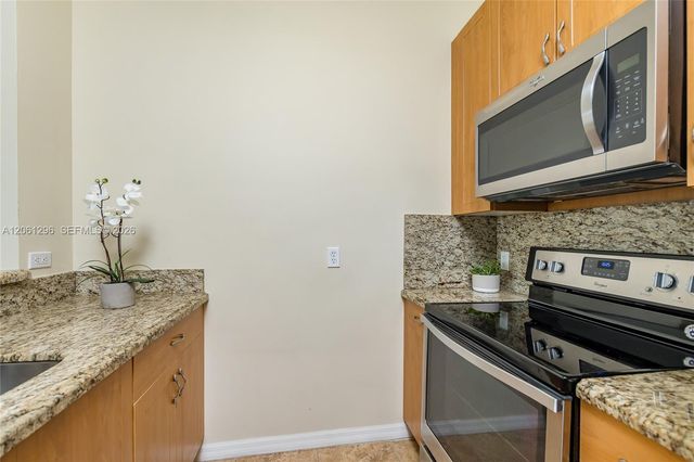 1690 SW 27th Avenue 908, Miami, FL 33145