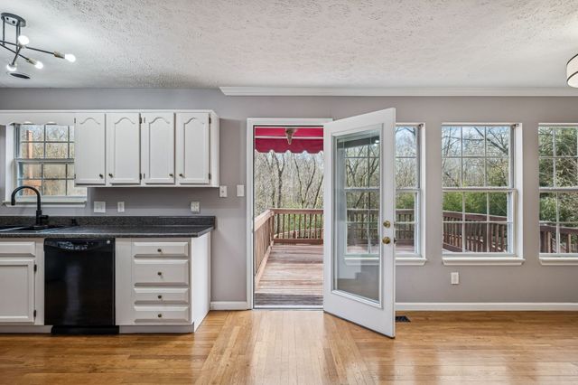 681 Granwood Blvd, Old Hickory, TN 37138