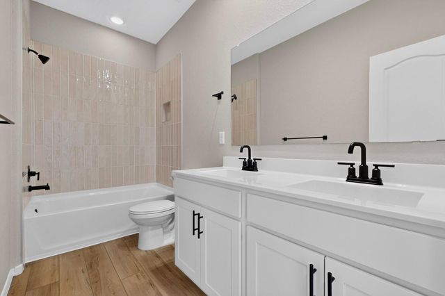 2343 Sandra Loop NE, Rio Rancho, NM 87144