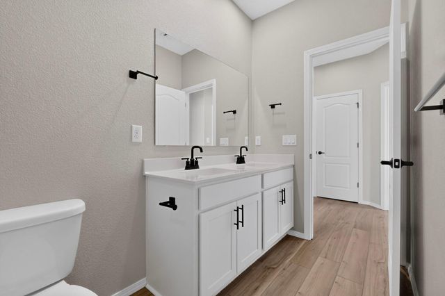 2343 Sandra Loop NE, Rio Rancho, NM 87144