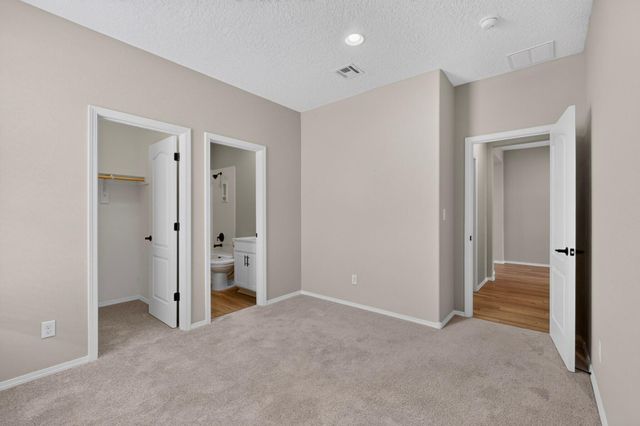 2343 Sandra Loop NE, Rio Rancho, NM 87144