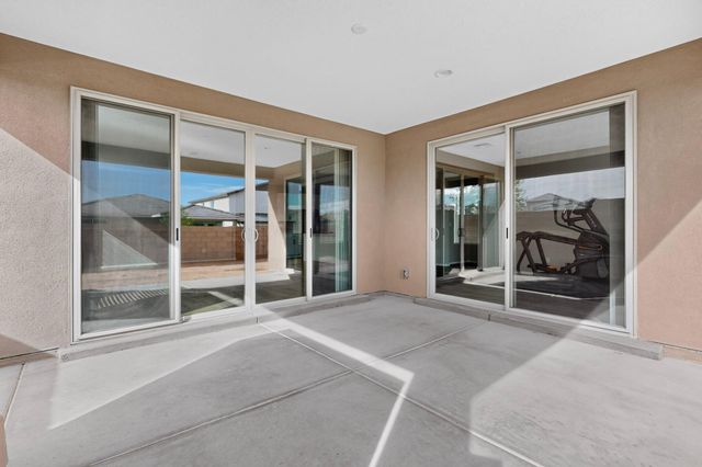 2343 Sandra Loop NE, Rio Rancho, NM 87144