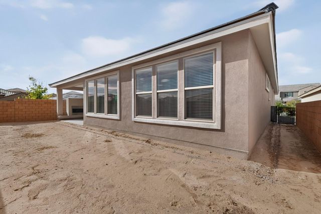 2343 Sandra Loop NE, Rio Rancho, NM 87144