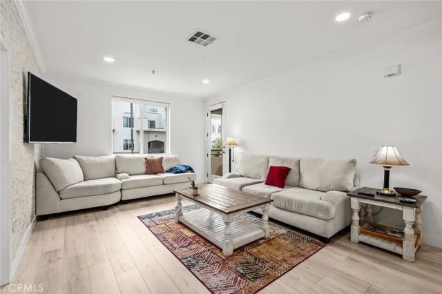 2314 Scholarship, Irvine, CA 92612