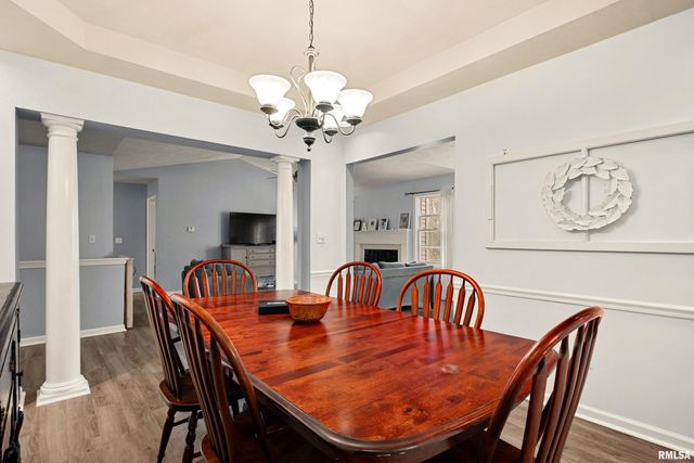 1950 ENGLISH OAK, Washington, IL 61571