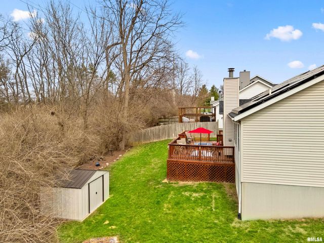 1950 ENGLISH OAK, Washington, IL 61571