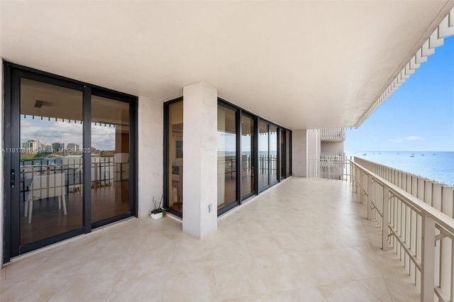 1 Grove Isle Dr A910, Miami, FL 33133