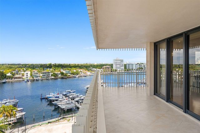 1 Grove Isle Dr A910, Miami, FL 33133