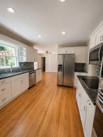 249 Woodlawn Drive NE, Marietta, GA 30067
