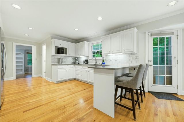 3155 Laura Lane, Douglasville, GA 30135