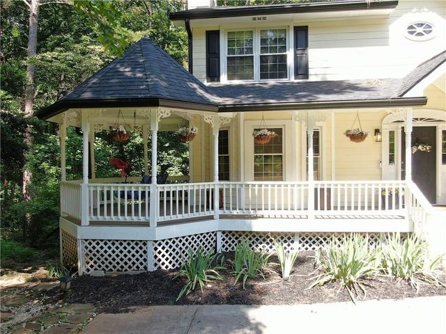 3155 Laura Lane, Douglasville, GA 30135