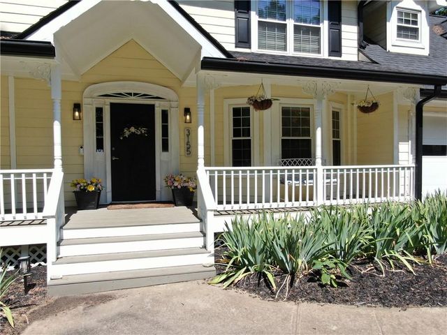 3155 Laura Lane, Douglasville, GA 30135