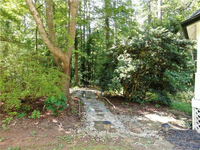 3155 Laura Lane, Douglasville, GA 30135