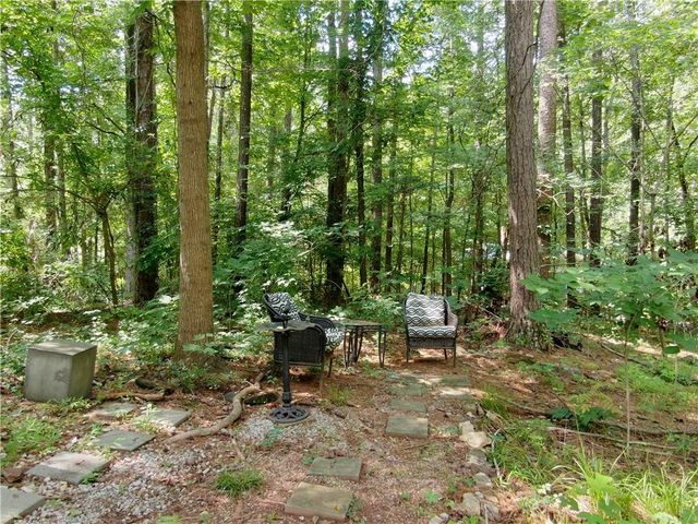 3155 Laura Lane, Douglasville, GA 30135