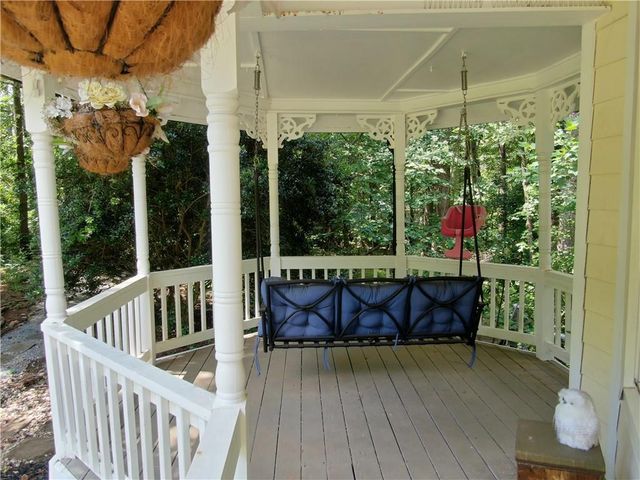 3155 Laura Lane, Douglasville, GA 30135