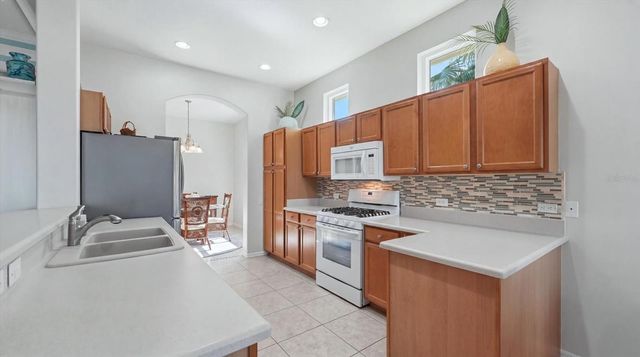 3337 PINE SHADOW CIRCLE, North Port, FL 34287