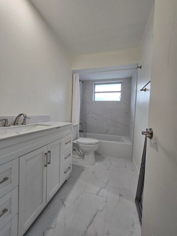 800 Ibis Way 1, North Palm Beach, FL 33408
