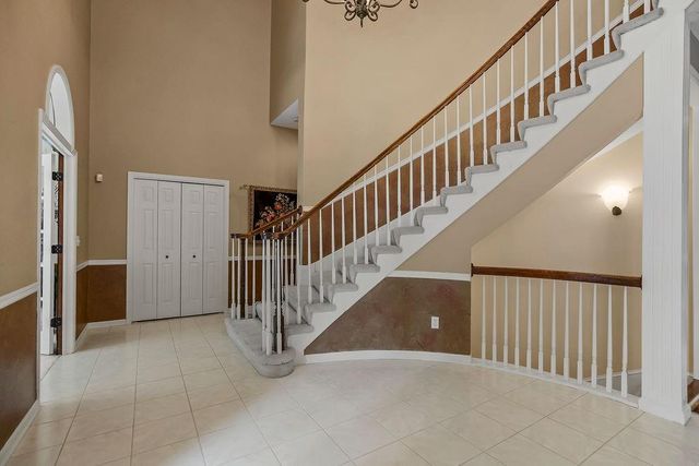 18702 W 64th Street, Shawnee, KS 66218