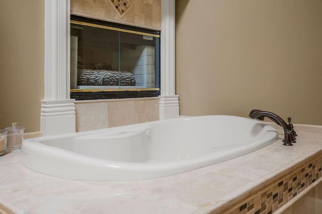 18702 W 64th Street, Shawnee, KS 66218