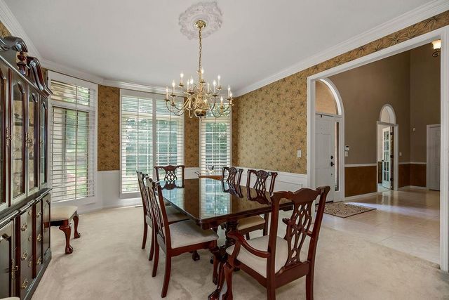 18702 W 64th Street, Shawnee, KS 66218