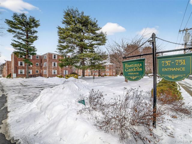 751 N Broadway 2D, Hastings-on-hudson, NY 10706