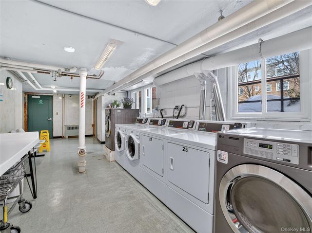 751 N Broadway 2D, Hastings-on-hudson, NY 10706