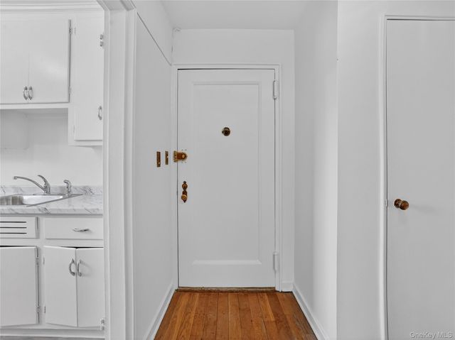 751 N Broadway 2D, Hastings-on-hudson, NY 10706