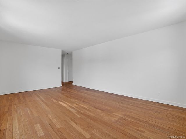 751 N Broadway 2D, Hastings-on-hudson, NY 10706