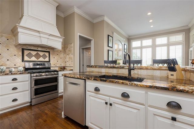 9009 NE 95th Street, Kansas City, MO 64157