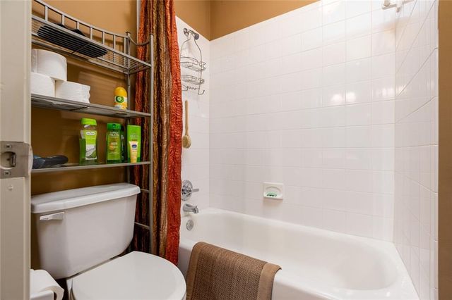9009 NE 95th Street, Kansas City, MO 64157