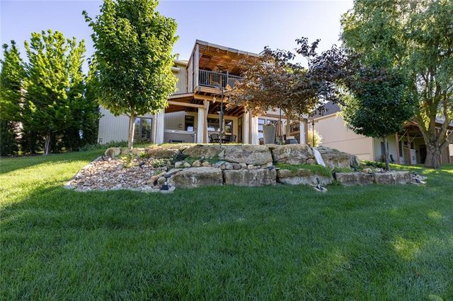 9009 NE 95th Street, Kansas City, MO 64157