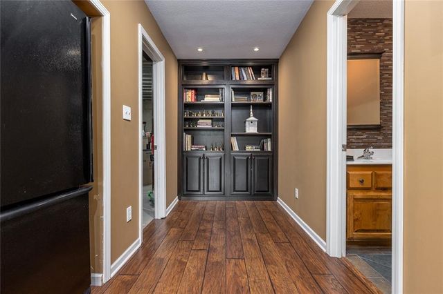 9009 NE 95th Street, Kansas City, MO 64157