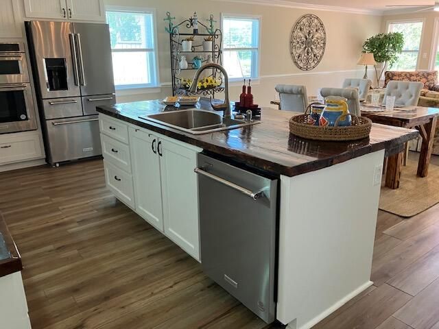2222 Lakeshore Drive, Manning, SC 29102