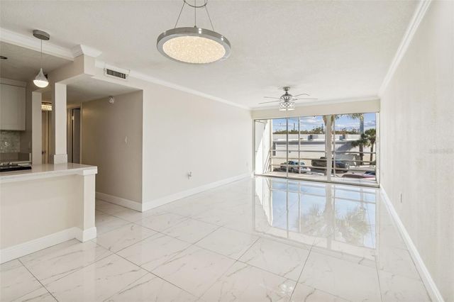 2302 S MANHATTAN AVENUE 213, Tampa, FL 33629