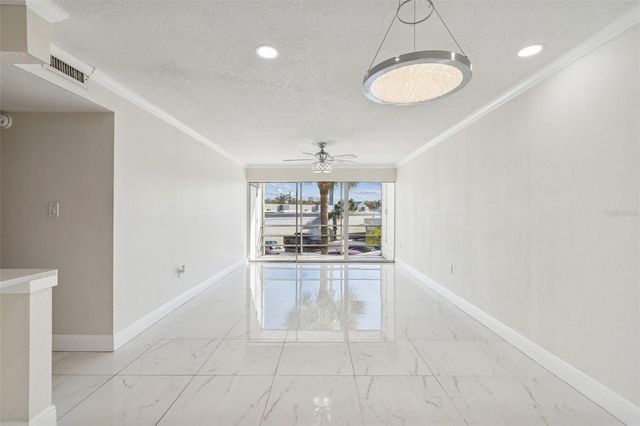 2302 S MANHATTAN AVENUE 213, Tampa, FL 33629